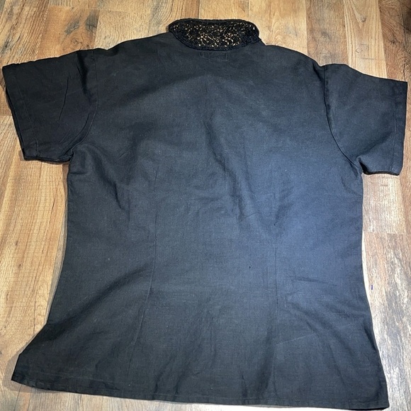 ET VOUS Cotton/Linen Blend Button down black shirt.  Size 1X. - Picture 7 of 7